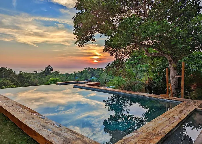 Nakabalo Guesthouse & Restaurant