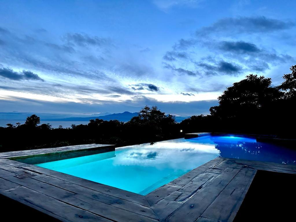 Hotel Nakabalo & Restaurant *