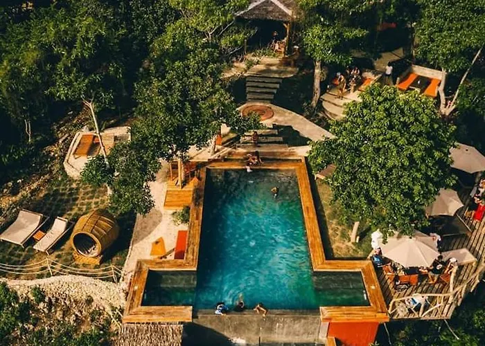 Nakabalo Guesthouse & Restaurant